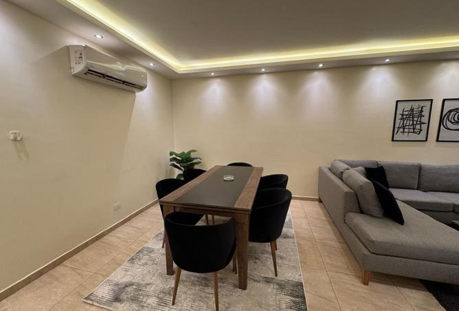 102912614 - Property Image 3