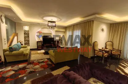 Townhouse - 3 Bedrooms - 4 Bathrooms for sale in Bel Air Villas - Sheikh Zayed Compounds - Sheikh Zayed City - Giza