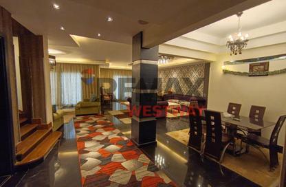 Townhouse - 3 Bedrooms - 4 Bathrooms for sale in Bel Air Villas - Sheikh Zayed Compounds - Sheikh Zayed City - Giza