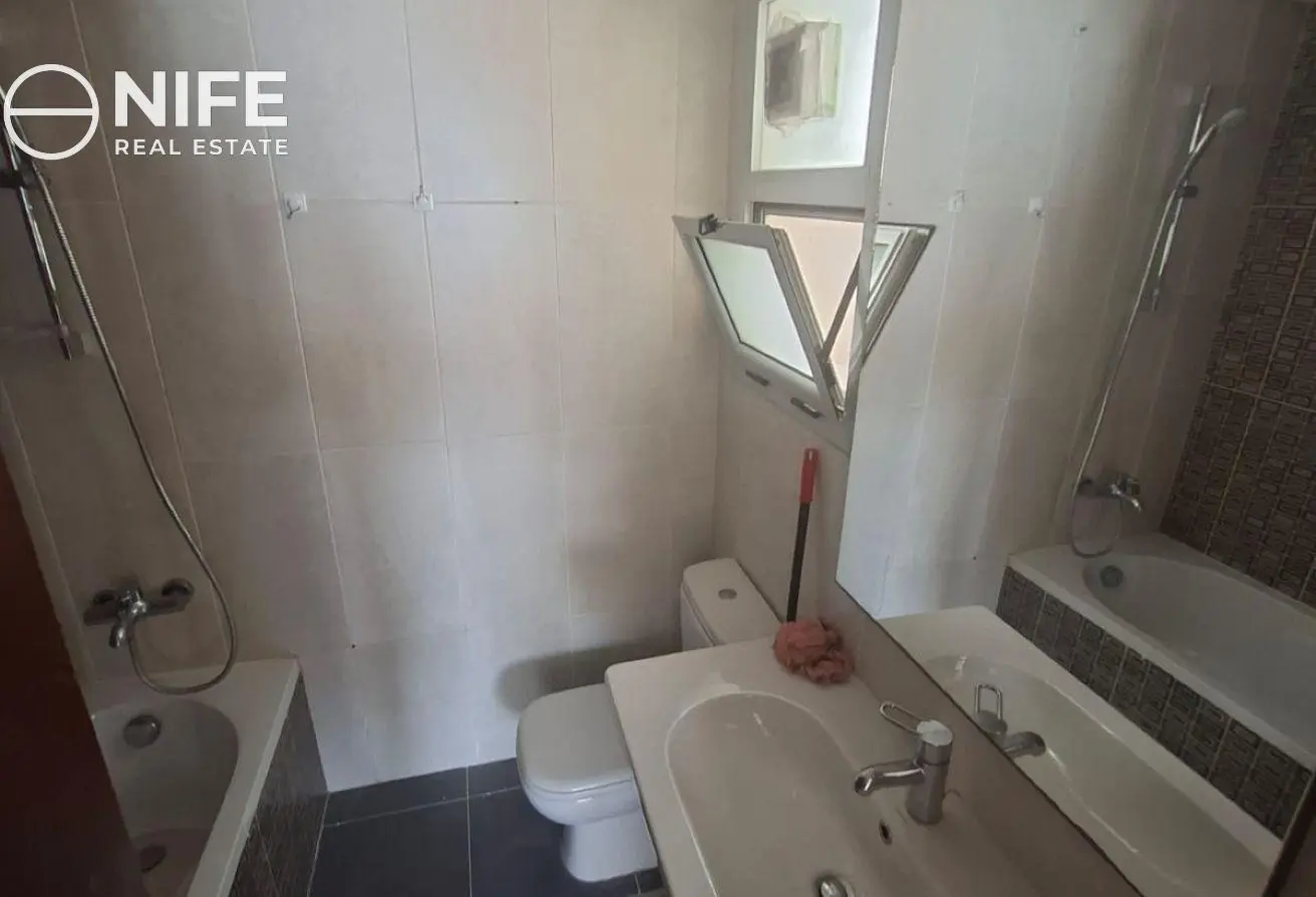 112431729 - Property Main Image