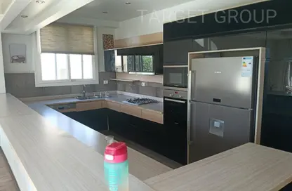 منزل مزدوج - 5 غرف نوم - 4 حمامات للايجار في كازا فيردى - المستثمرين الشمالية - مدينة القاهرة الجديدة - القاهرة