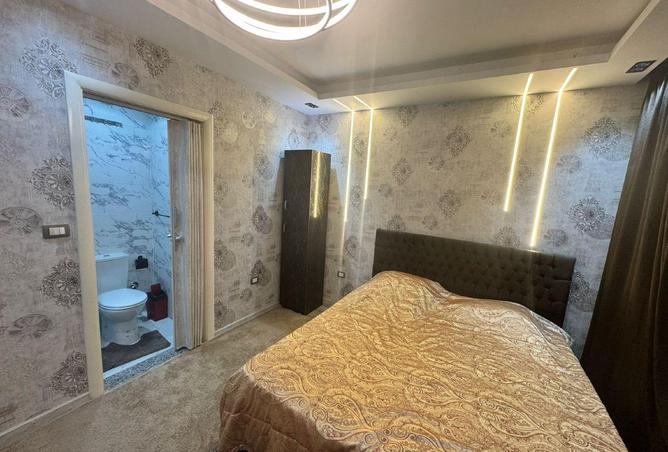 54243946 - Property Image 2