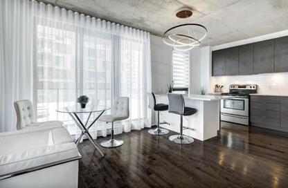 Apartment - 2 Bedrooms - 2 Bathrooms for sale in Royal Meadows - Sheikh Zayed Compounds - Sheikh Zayed City - Giza
