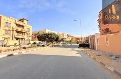 Apartment - 3 Bedrooms - 3 Bathrooms for sale in Makkah Al Mokarama St. - West Somid - 6 October City - Giza