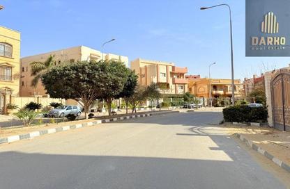 Apartment - 3 Bedrooms - 3 Bathrooms for sale in Makkah Al Mokarama St. - West Somid - 6 October City - Giza