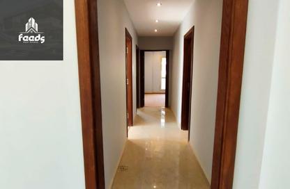 Apartment - 3 Bedrooms - 2 Bathrooms for sale in Mountain View iCity - 5th Settlement Compounds - The 5th Settlement - New Cairo City - Cairo