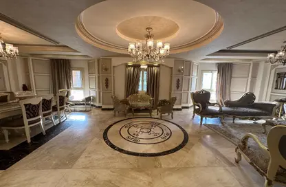 Villa - 7+ Bedrooms - 4 Bathrooms for sale in Princess - 6 October Compounds - 6 October City - Giza