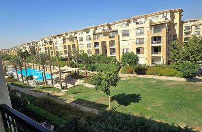 Apartment - 3 Bedrooms - 2 Bathrooms for sale in Stone Residence - 5th Settlement Compounds - The 5th Settlement - New Cairo City - Cairo