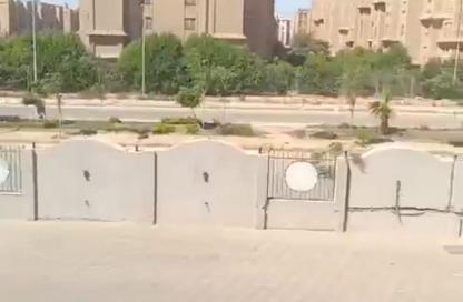 Apartment - 2 Bedrooms - 1 Bathroom for sale in Italian Neighborhood Road - Hadayek October - 6 October City - Giza