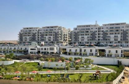 Townhouse - 3 Bedrooms - 4 Bathrooms for sale in Mountain View iCity - 5th Settlement Compounds - The 5th Settlement - New Cairo City - Cairo