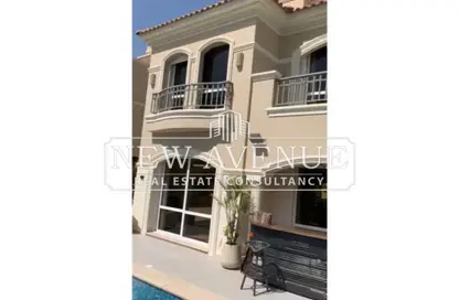 فيلا - 4 غرف نوم - 4 حمامات للبيع في الباتيو - الطريق الدائري - مدينة 6 أكتوبر - الجيزة