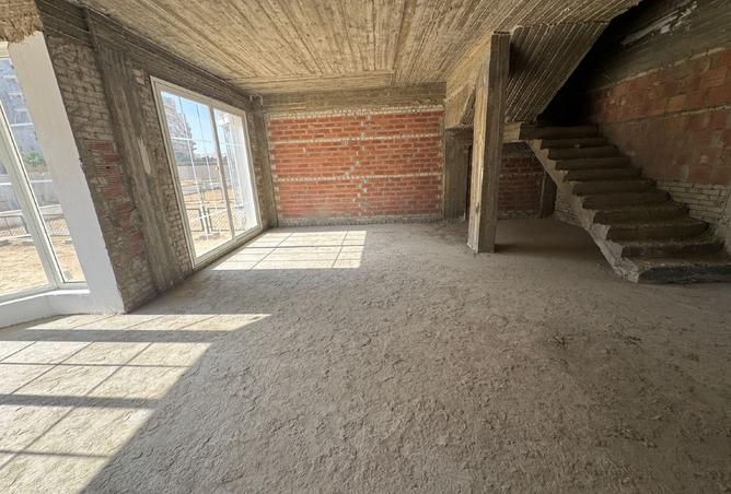 100932116 - Property Image 2