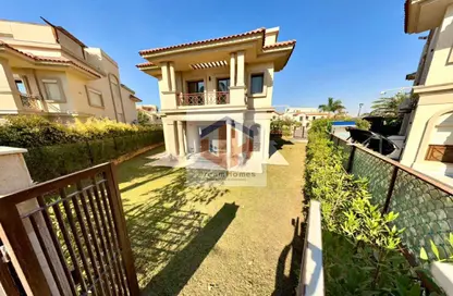 Villa - 4 Bedrooms - 4 Bathrooms for sale in Privado - Madinaty - Cairo