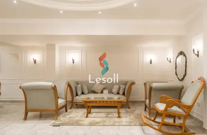 دوبلكس - 3 غرف نوم - 3 حمامات للبيع في ميدان الحرية - المجاورة الرابعة - الحي الاول غرب - مدينة الشروق - القاهرة