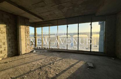Office Space - 4 Bedrooms - 1 Bathroom for rent in Golden Gate - South Teseen St. - The 5th Settlement - New Cairo City - Cairo