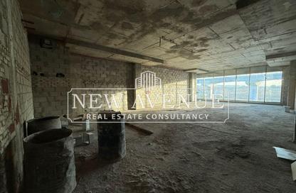 Office Space - 4 Bedrooms - 1 Bathroom for rent in Golden Gate - South Teseen St. - The 5th Settlement - New Cairo City - Cairo