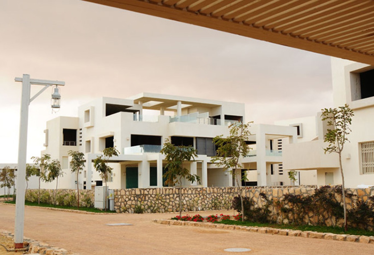Chalet + Cabin For Sale Sea View In Hacienda White thumbnail