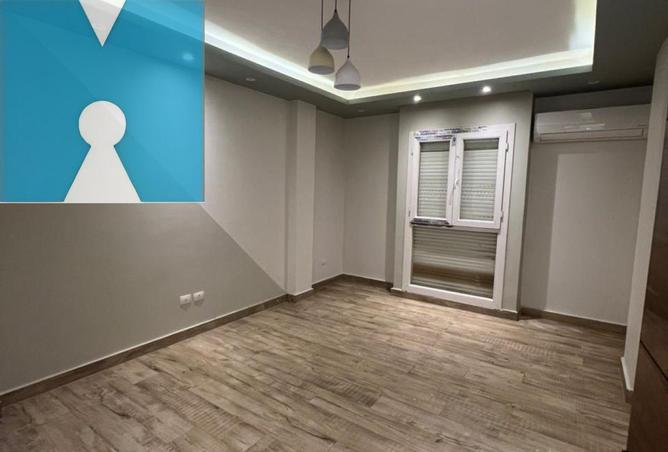 56240355 - Property Image 3