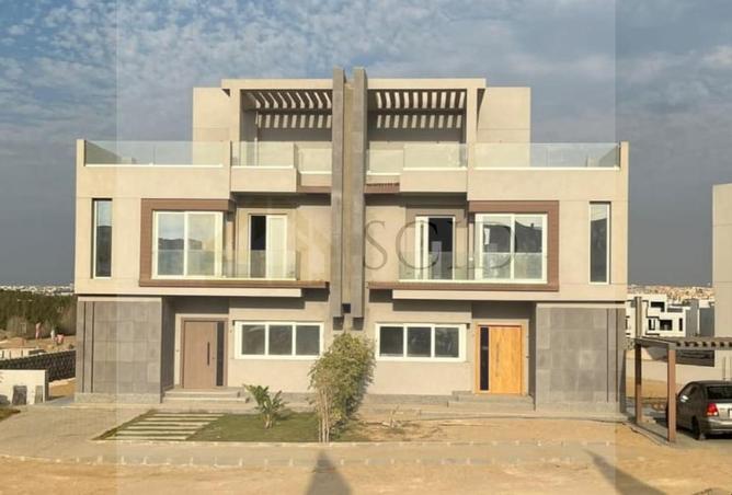 57495900 - Property Image 3