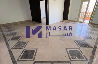 شقة - 4 غرف نوم - 2 حمامات للايجار في شارع دكتور احمد عكاشة - البنفسج 6 - البنفسج - مدينة القاهرة الجديدة - القاهرة