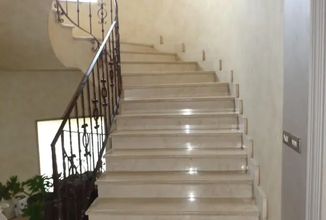 119851408 - Property Image 3