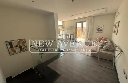 دوبلكس - 3 غرف نوم - 3 حمامات للبيع في جراندا - الحي الخامس - مدينة الشروق - القاهرة