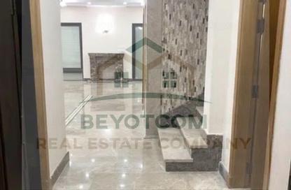 Villa - 5 Bedrooms - 5 Bathrooms for rent in Westown - Sheikh Zayed Compounds - Sheikh Zayed City - Giza