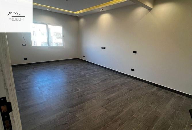 8647936 - Property Image 3