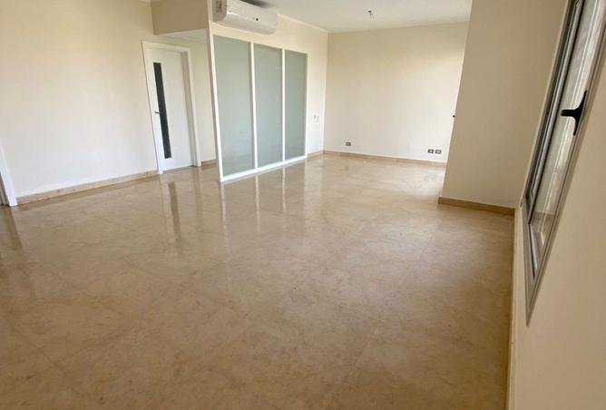 99813637 - Property Image 2