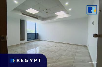 عيادة - استوديو - 3 للايجار في شارع كورنيش النيل - المعادي - حي المعادي - القاهرة
