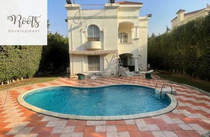 Villa - 5 Bedrooms - 6 Bathrooms for sale in Rawda - Al Wahat Road - 6 October City - Giza