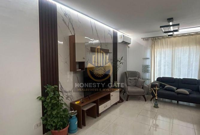 90723100 - Property Main Image
