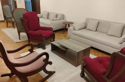 شقة - 3 غرف نوم - 2 حمامات للايجار في شارع 83 - المعادي - حي المعادي - القاهرة