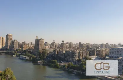 Apartment - 2 Bedrooms - 2 Bathrooms for rent in Hassan Sabri St. - Zamalek - Cairo