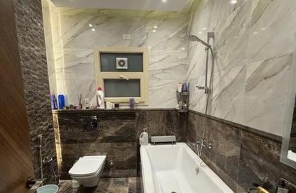 Apartment - 3 Bedrooms - 2 Bathrooms for rent in North Lotus - El Lotus - New Cairo City - Cairo