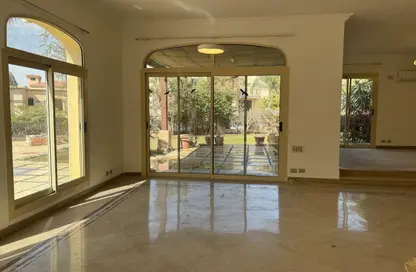 فيلا - 5 غرف نوم - 5 حمامات للايجار في القطامية هايتس - كمبوندات القطامية - القطامية - مدينة القاهرة الجديدة - القاهرة