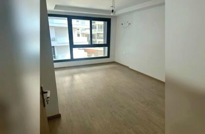 Apartment - 3 Bedrooms - 3 Bathrooms for rent in Sky line - Smouha - Hay Sharq - Alexandria