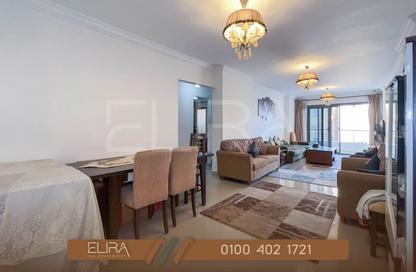 Apartment - 3 Bedrooms - 3 Bathrooms for sale in Ismail Al Habrouk St. - Glim - Hay Sharq - Alexandria