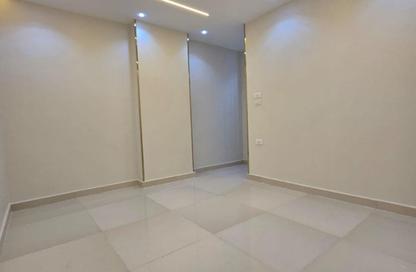 Apartment - 3 Bedrooms - 2 Bathrooms for sale in Gate 4 - Mena - Hadayek El Ahram - Giza