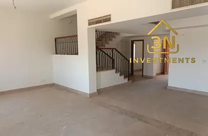 فيلا - 3 غرف نوم - 4 حمامات للايجار في سيليستا هيلز - اب تاون كايرو - المقطم - القاهرة