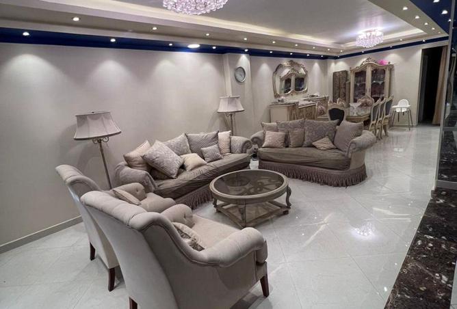 67215345 - Property Image 3