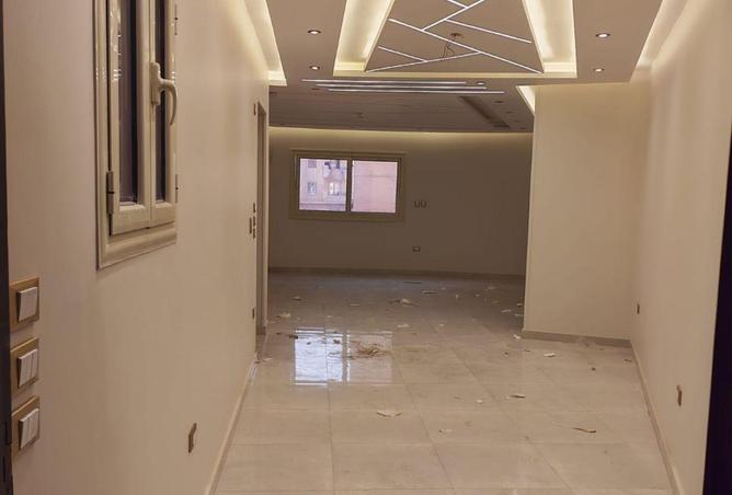 64908203 - Property Image 3