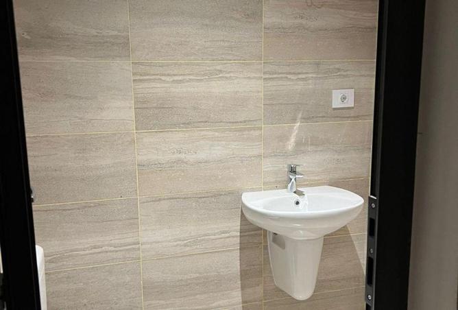 8584428 - صورة العقار 2