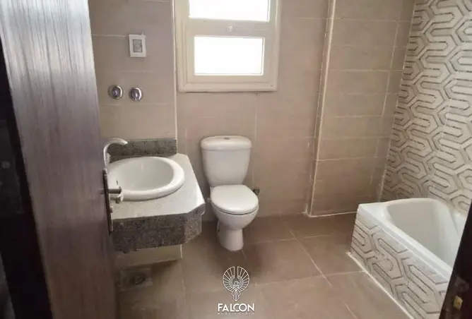70095841 - صورة العقار 2