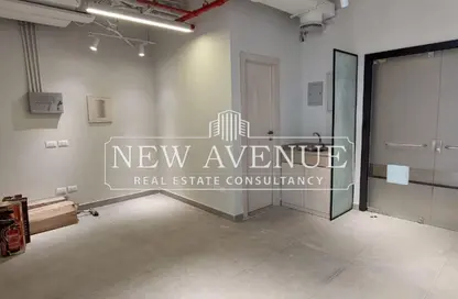 مساحات مكتبية - 2 غرف نوم - 1 حمام للبيع في مول هايد بارك بيزنس - شارع التسعين الجنوبي - التجمع الخامس - مدينة القاهرة الجديدة - القاهرة