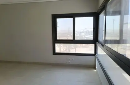 Clinic - 2 Bedrooms - 2 Bathrooms for sale in New Giza - Cairo Alexandria Desert Road - 6 October City - Giza