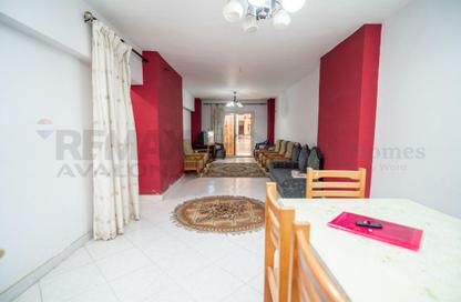 Apartment - 3 Bedrooms - 2 Bathrooms for sale in Royal Plaza - El Montazah - Hay Than El Montazah - Alexandria
