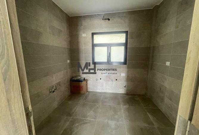 77052532 - Property Image 2