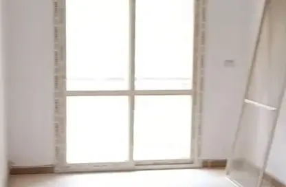 Apartment - 3 Bedrooms - 1 Bathroom for sale in Al Wahat Road - 6 October City - Giza