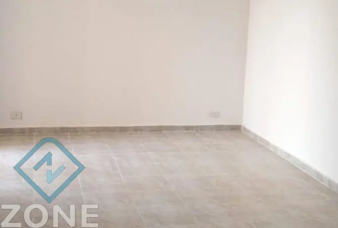 109642399 - Property Image 2